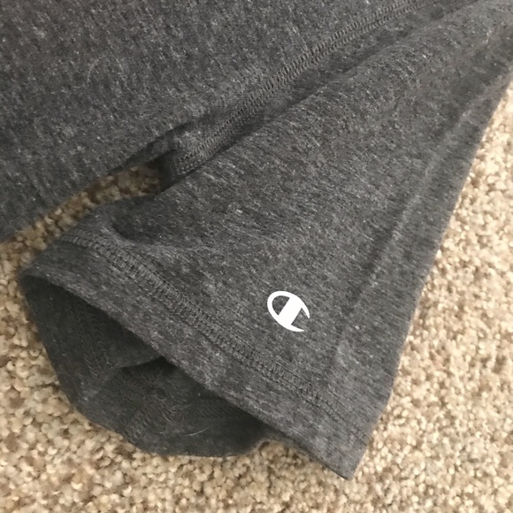 Men’s CHAMPION Tee - Picture 3 of 4